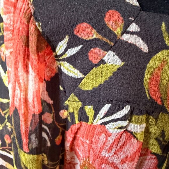 🪻5/$15 EUC LC Lauren Conrad Black Floral Blouse. Chest 19" - Picture 3 of 7
